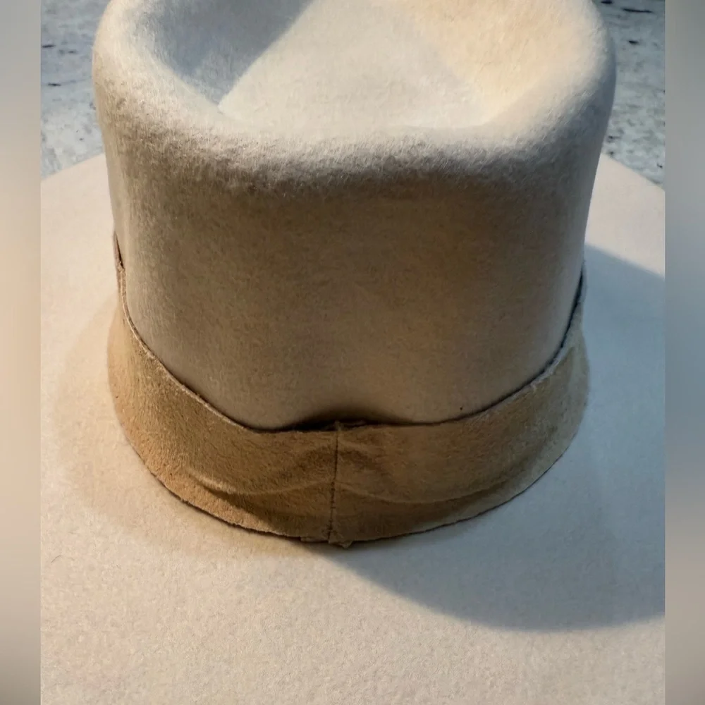 Wyeth Dylan Fedora Wool Felt Light Oatmeal Hat Size SM
